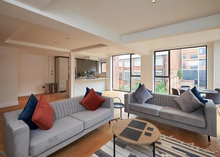 Luminous Living Near Birmingham City