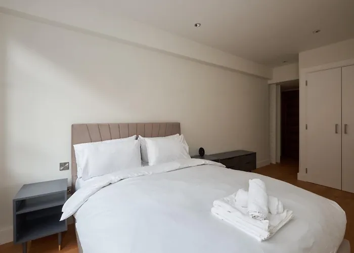 Luminous Living Near Birmingham City